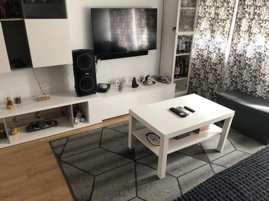 “Apartamento Moderno Y Acogedor มาดริด ภายนอก รูปภาพ